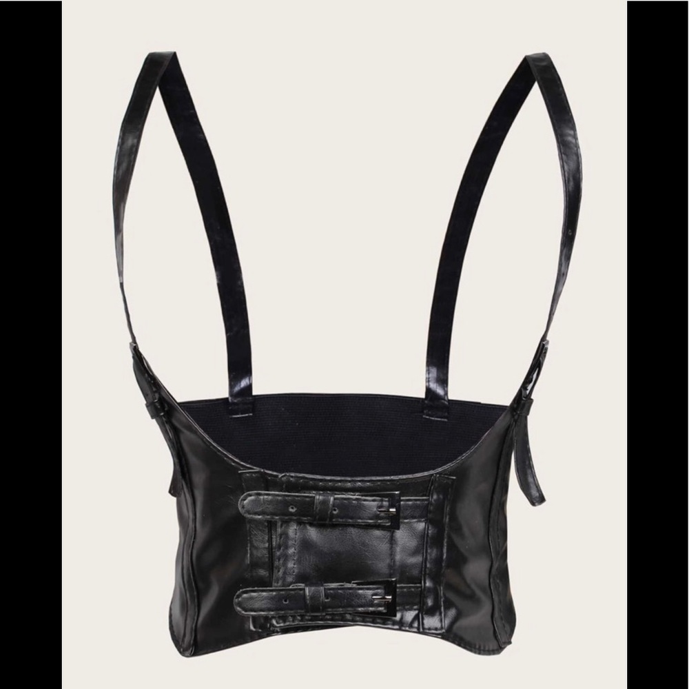 PrettylittleThing Harness